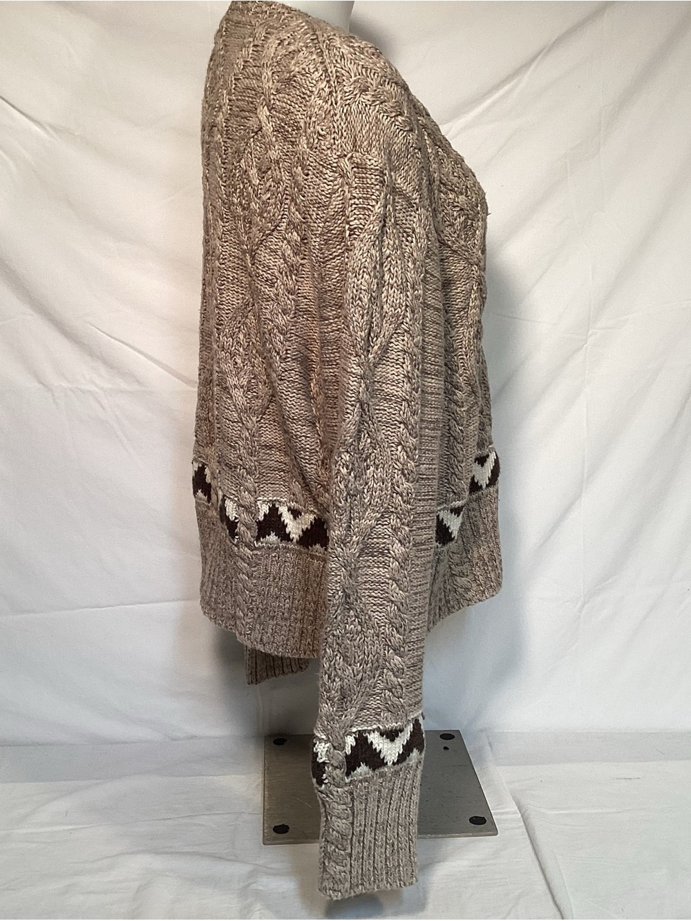 Polo Ralph Lauren Women’s Cable Knit Sweater Aztec Design Trim Size XL - Picture 4 of 15